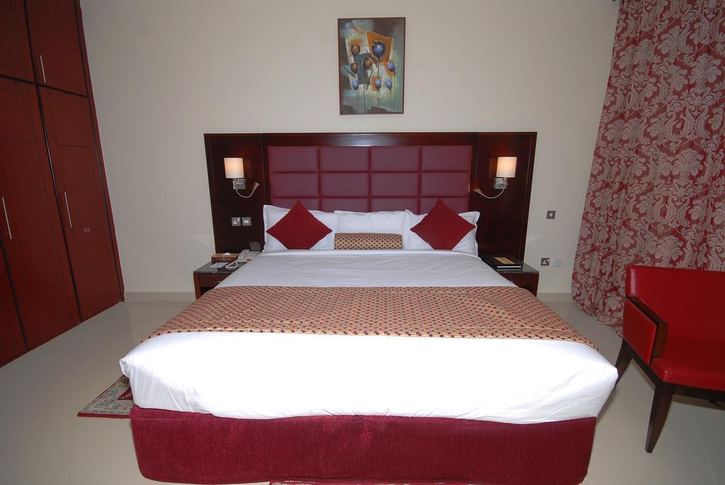 Ramee Rose Hotel Apartments Abu Dhabi Ngoại thất bức ảnh