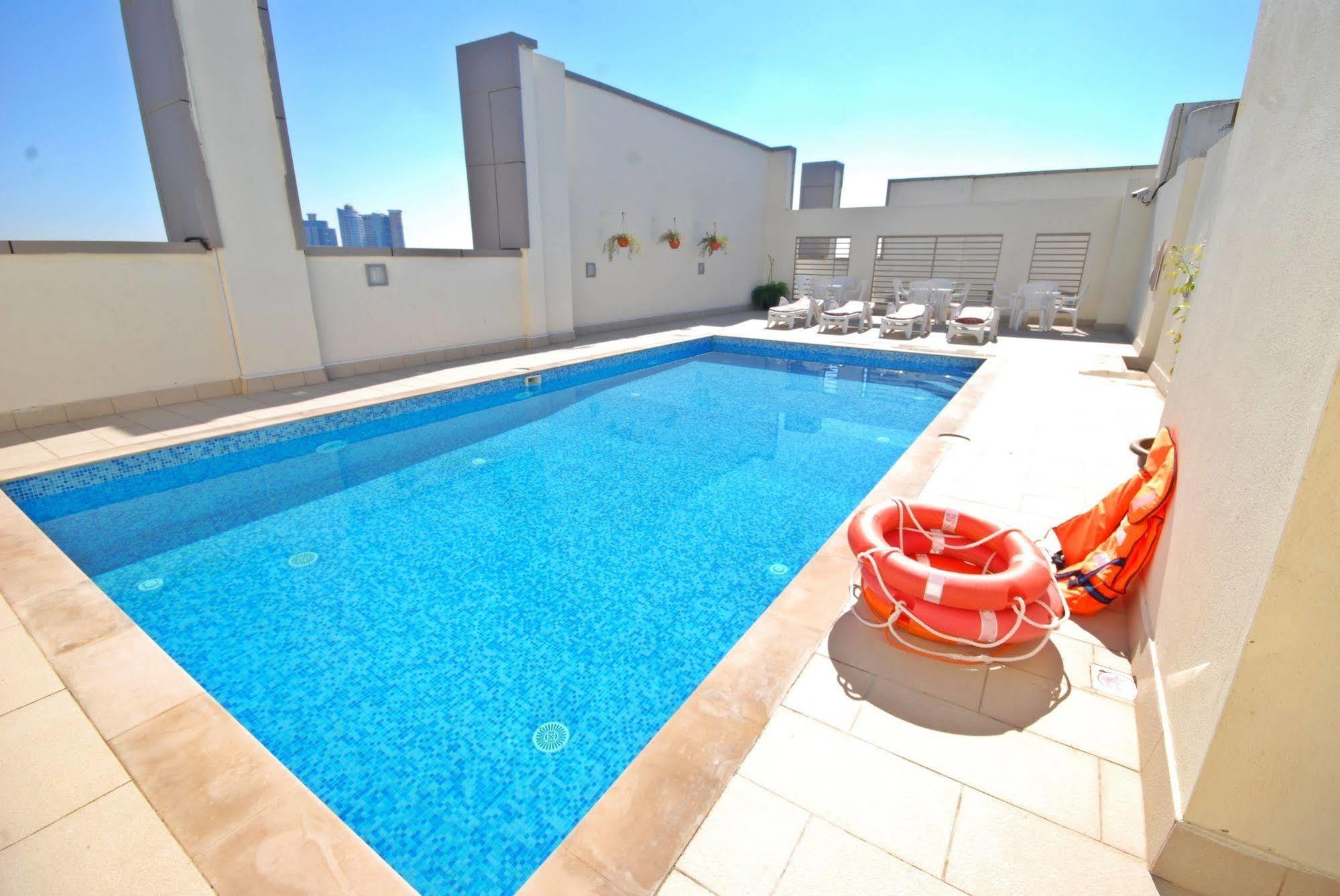 Ramee Rose Hotel Apartments Abu Dhabi Ngoại thất bức ảnh