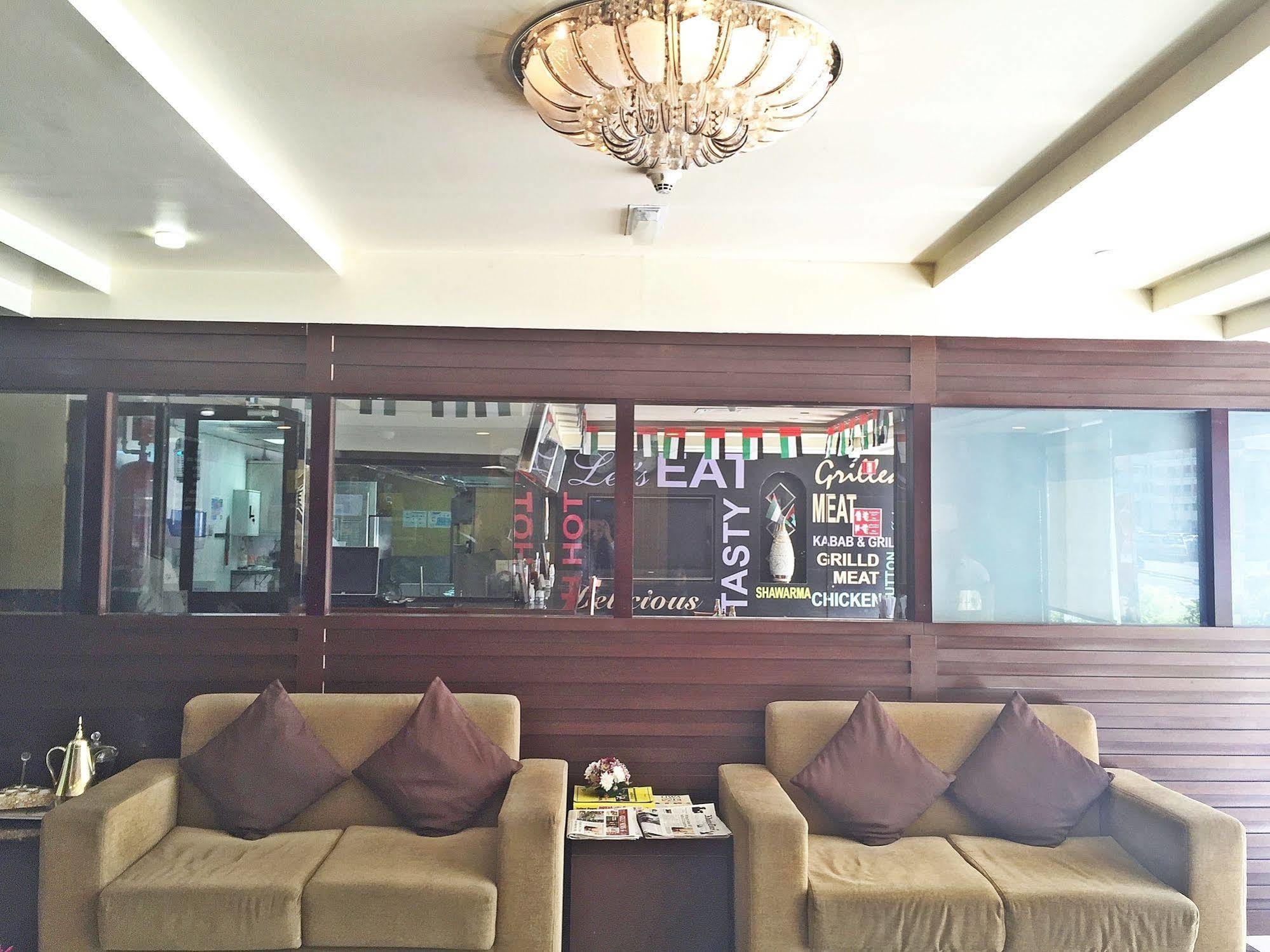 Ramee Rose Hotel Apartments Abu Dhabi Ngoại thất bức ảnh